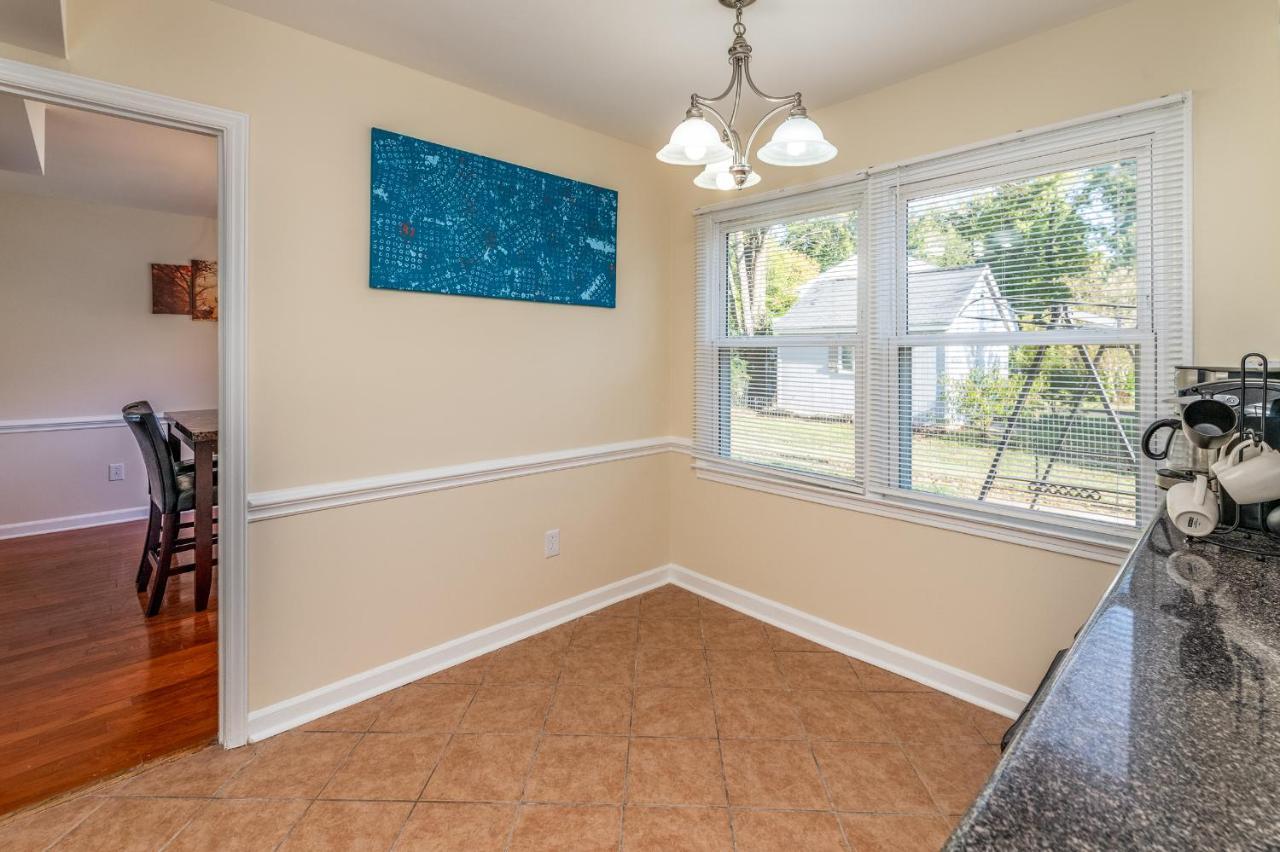 Centrally Located Spacious Abode Charlotte Esterno foto